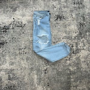 Forever 21 Distressed Mid Rise Light Wash Denim Jeans, size 27